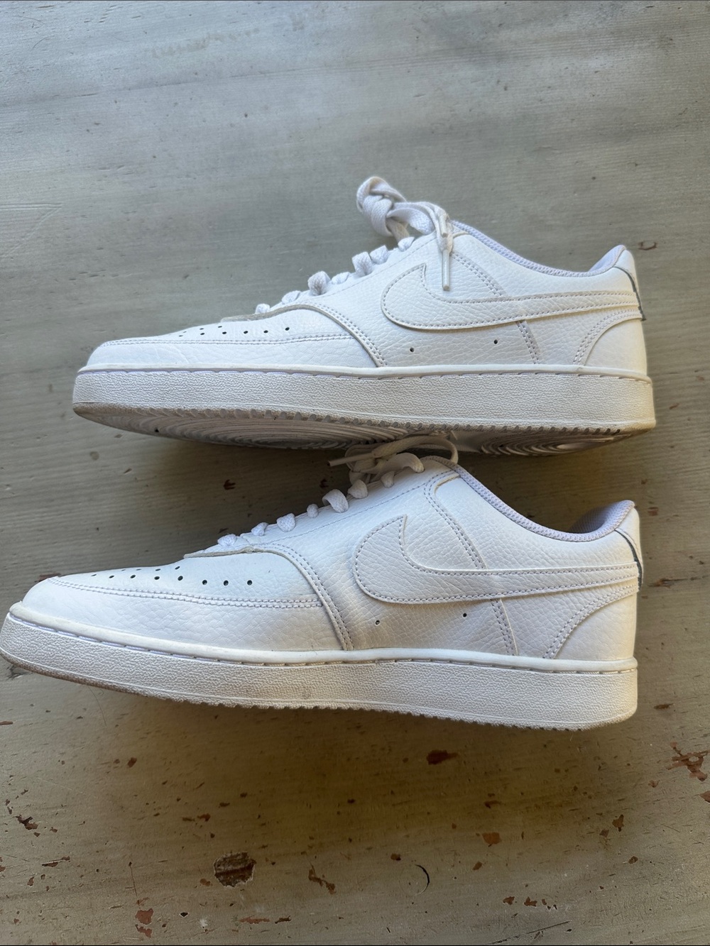 Nike White Leather Casual Sneakers Size 9 Women - Picture 8 of 9